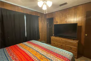 105 Kimberly Ln, Yoakum, TX 77995 - Photo 26