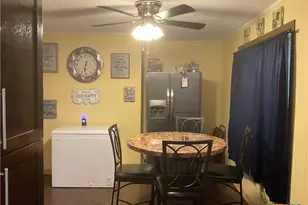 105 Kimberly Ln, Yoakum, TX 77995 - Photo 20