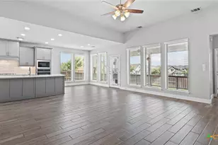 6501 Crockett Cv, Cibolo, TX 78108 - Photo 6