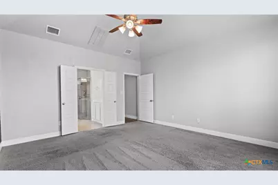 6501 Crockett Cove, Cibolo, TX 78108 - Photo 14