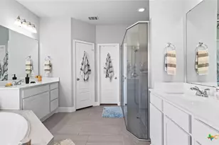 6501 Crockett Cv, Cibolo, TX 78108 - Photo 18