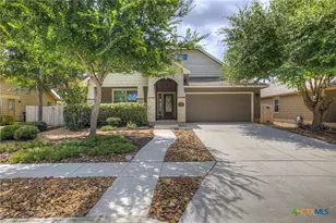 842 Madison Ave, New Braunfels, TX 78130 - Photo 2