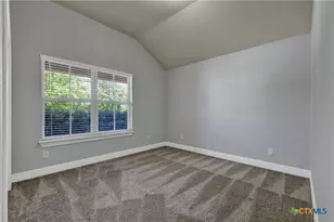 842 Madison Ave, New Braunfels, TX 78130 - Photo 6