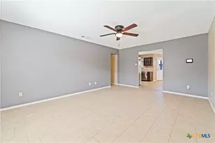303 Carly Dr, Killeen, TX 76542 - Photo 4