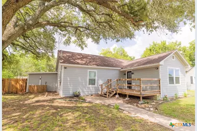 310 East Second St Street, Cuero, TX 77954 - Photo 2