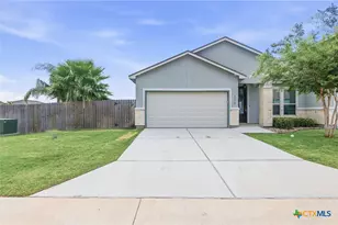2130 Covina Ct, Corpus Christi, TX 78414 - Photo 2
