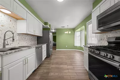 2906 Veterans Avenue, Copperas Cove, TX 76522 - Photo 12