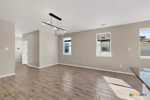 189 Fabion St, Kyle, TX 78640 - Photo 6
