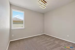 189 Fabion St, Kyle, TX 78640 - Photo 42