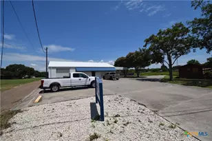 2100 N Virginia St, Port Lavaca, TX 77979 - Photo 1