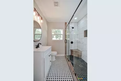2605 N Ben Jordan Street, Victoria, TX 77901 - Photo 18
