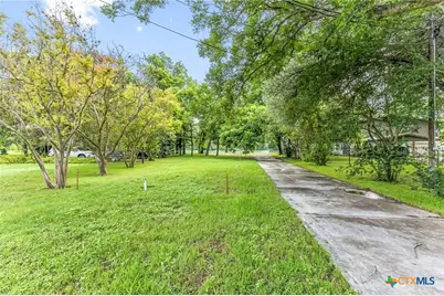 524 Turtle Lane, Seguin, TX 78155 - Photo 6