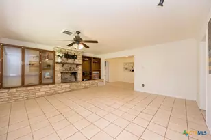 404 Roadrunner Ln, Killeen, TX 76542 - Photo 16