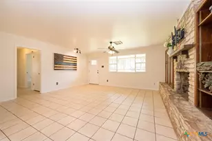 404 Roadrunner Ln, Killeen, TX 76542 - Photo 18