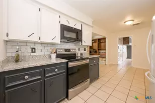 404 Roadrunner Ln, Killeen, TX 76542 - Photo 10