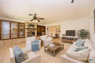 404 Roadrunner Ln, Killeen, TX 76542 - Photo 4