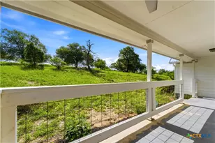230 Broken Arrow, Floresville, TX 78114 - Photo 18