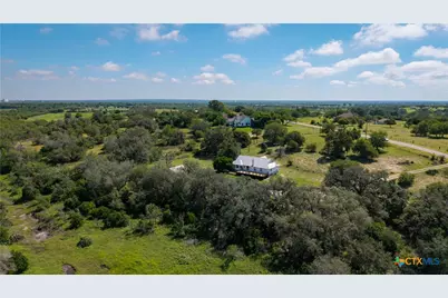 230 Broken Arrow, Floresville, TX 78114 - Photo 46