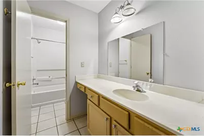 230 Broken Arrow, Floresville, TX 78114 - Photo 38