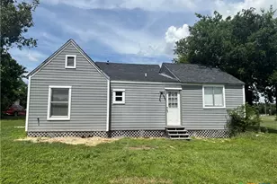 1333 Main St, Liberty Hill, TX 78642 - Photo 12