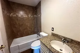 725 Hard Luck Rd, Marion, TX 78124 - Photo 6