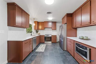 504 W Park Avenue, Temple, TX 76501 - Photo 10