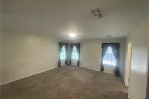 4601 S Old Bastrop Hwy, San Marcos, TX 78666 - Photo 4