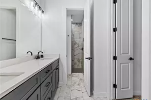 1463 Bonnyview Dr, Canyon Lake, TX 78133 - Photo 18