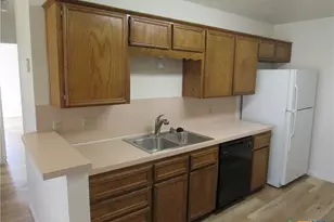 3004 Honeysuckle Cir, Killeen, TX 76542 - Photo 8