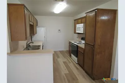 3004 Honeysuckle Circle #A, Killeen, TX 76542 - Photo 6