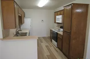 3004 Honeysuckle Cir, Killeen, TX 76542 - Photo 6