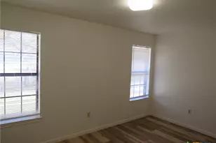 3004 Honeysuckle Cir, Killeen, TX 76542 - Photo 12