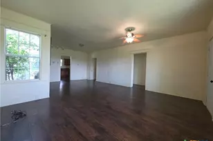 3003 Morgan Dr, Victoria, TX 77901 - Photo 2