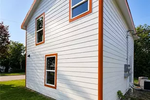1404 W Ave E - A, Temple, TX 76501 - Photo 6