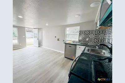 1404 W Ave E - A, Temple, TX 76501 - Photo 2