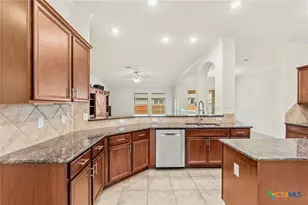 5721 Fenton Ln, Belton, TX 76513 - Photo 10