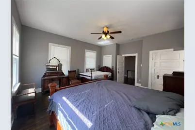 909 Power Street, Refugio, TX 78377 - Photo 14