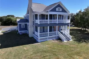 909 Power St, Refugio, TX 78377 - Photo 8