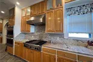 909 Power St, Refugio, TX 78377 - Photo 26