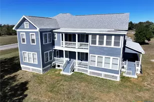 909 Power St, Refugio, TX 78377 - Photo 6