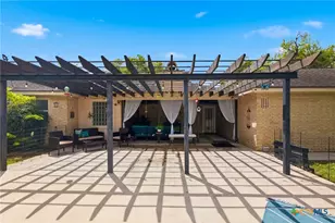 202 Nottingham Dr, Victoria, TX 77904 - Photo 24
