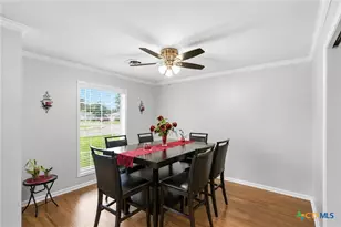 202 Nottingham Dr, Victoria, TX 77904 - Photo 10