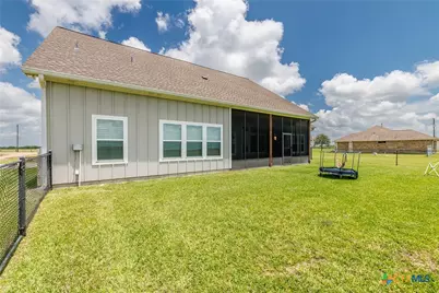 3113 Fm 2615, Victoria, TX 77905 - Photo 30
