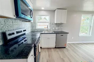 1404 W Ave E - B, Temple, TX 76501 - Photo 6
