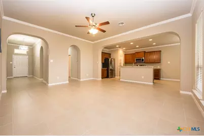6148 Wheaton Loop, Temple, TX 76502 - Photo 6