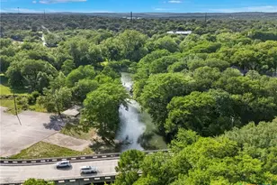 1625 Sunnybrook Dr, New Braunfels, TX 78130 - Photo 36
