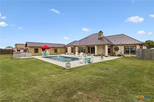 324 Kimbrough Rd, Seguin, TX 78155 - Photo 44