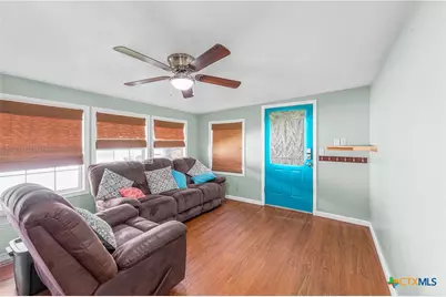 209 Sunset Drive, Edna, TX 77957 - Photo 22