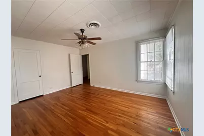 726 W San Antonio Street, San Marcos, TX 78666 - Photo 24