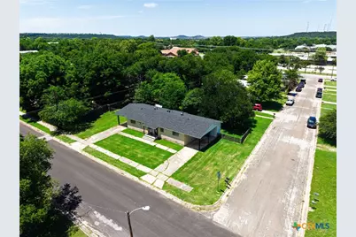 602 Highway Avenue #B, Copperas Cove, TX 76522 - Photo 2